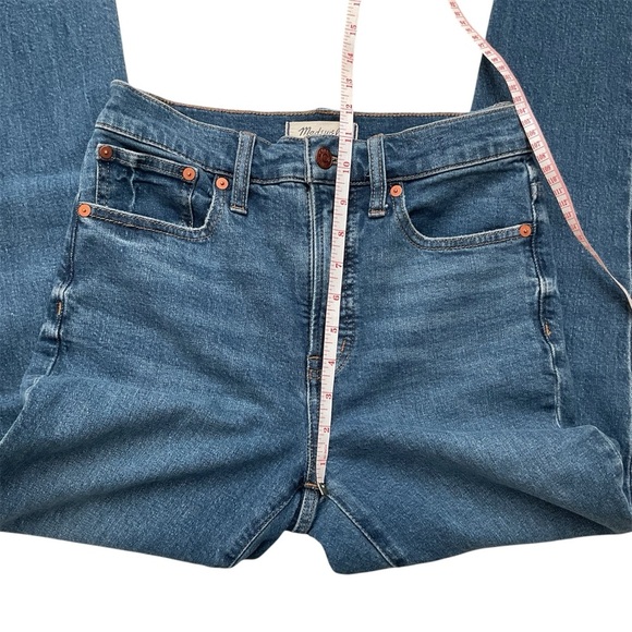Madewell medium wash Perfect Vintage Jean
size 25 - Picture 6 of 9
